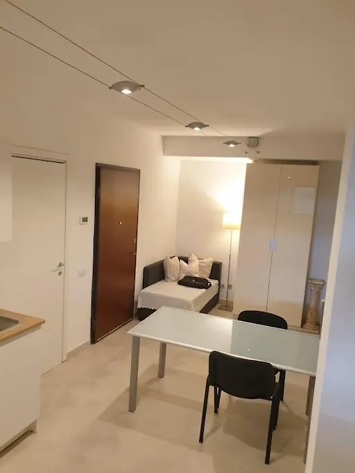Garden Flat In Navigli Zone Apartment Milan 0*,  Italy
